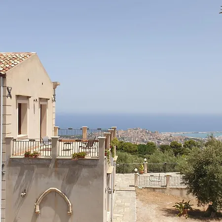 Bona Oda ve Kahvaltı 4*