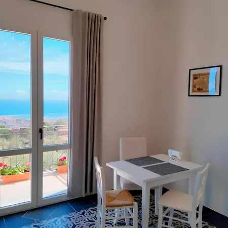 Oda ve Kahvaltı Bona Termini Imerese