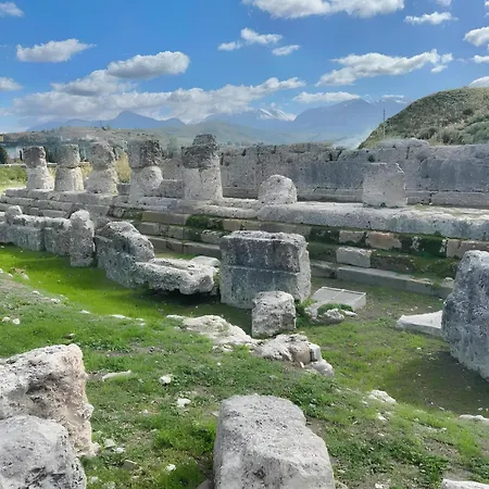 Bona Oda ve Kahvaltı 4*