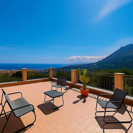 Bona Oda ve Kahvaltı 4*